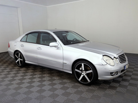 Mercedes-Benz E 280 Avantgarde Facelift ATM 3.0 CDI 140kW