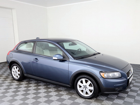 Volvo C30 Momentum ATM 2.0 D4 100kW