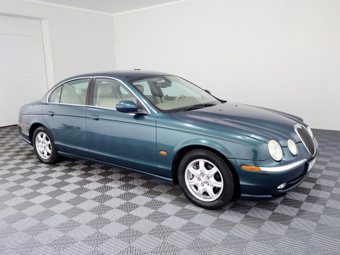 Jaguar S-Type Luxury ATM 2.5 147kW