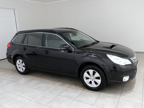 Subaru Outback AWD Comfort - Photo