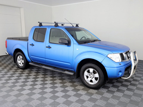 Nissan Navara Comfort 4x4 ATM 2.5 dCi 126kW
