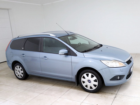 Ford Focus Turnier Ghia Facelift ATM - Photo