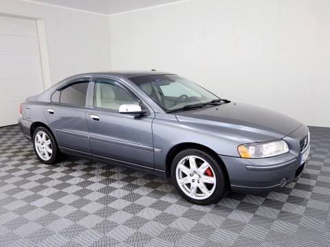 Volvo S60 Summum Facelift ATM 2.4 D5 120kW