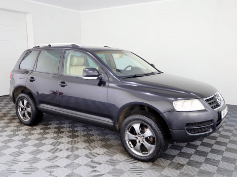 Volkswagen Touareg Highline ATM 2.5 TDI 128kW
