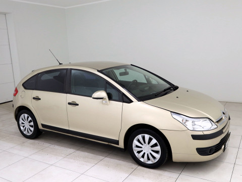 Citroen C4 Elegance - Photo