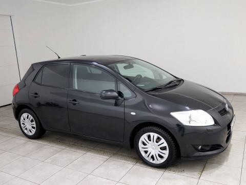 Toyota Auris Linea Sol - Photo