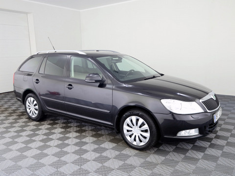 Skoda Octavia Comfortline Facelift ATM 1.8 118kW