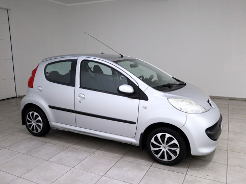 Peugeot 107 City - Photo