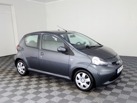 Toyota Aygo Linea Sol A-C 1.0 50kW