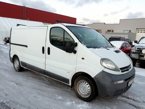 Opel Vivaro - Photo