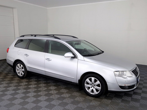 Volkswagen Passat Comfortline Facelift ATM 2.0 TDI 103kW