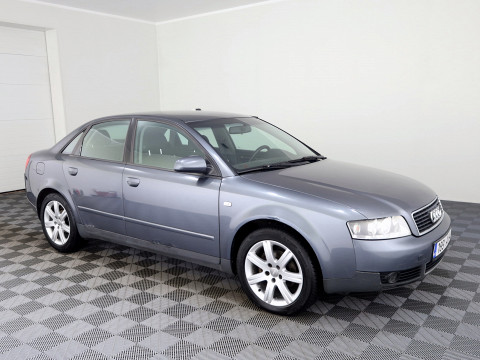 Audi A4 Comfortline 1.9 TDI 96kW