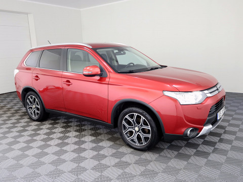 Mitsubishi Outlander Luxury ATM 2.0 110kW