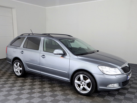 Skoda Octavia Comfortline Facelift ATM 1.6 TDI 77kW