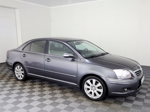 Toyota Avensis Linea Sol Facelift ATM 2.0 108kW