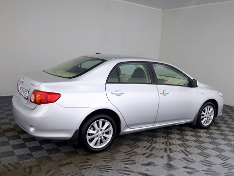 Toyota Corolla Linea Sol ATM 1.6 91kW