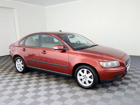 Volvo S40 Summum ATM 2.4 103kW