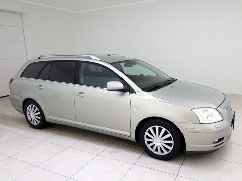 Toyota Avensis Linea Sol ATM - Photo