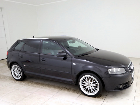 Audi A3 Sportback S-Line ATM - Photo