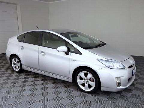 Toyota Prius Linea Sol Facelift 1.8 73kW
