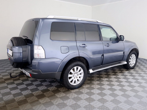 Mitsubishi Pajero Luxury ATM 3.2 Di-D 125kW