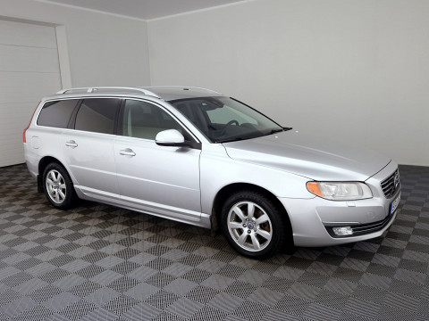 Volvo V70 Summum Facelift ATM 2.0 D5 133kW
