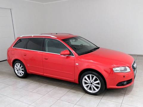 Audi A4 S-Line ATM - Photo