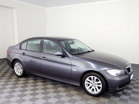 BMW 318 Business ATM 2.0 105kW