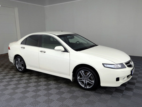 Honda Accord Luxury Facelift ATM 2.0 114kW