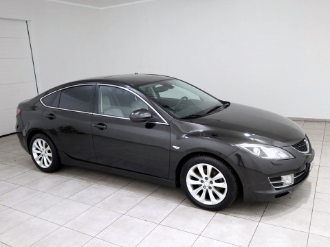 Mazda 6 Luxury - Photo