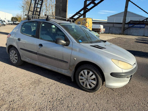 Peugeot 206 Elegance 1.4 HDi 50kW