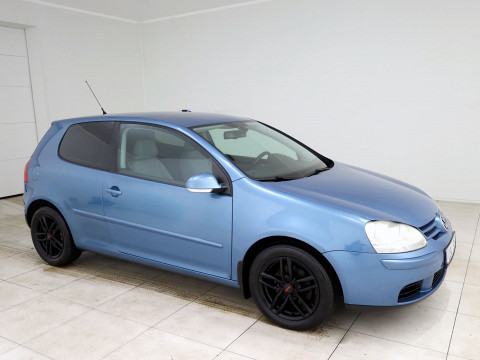 Volkswagen Golf Comfortline - Photo