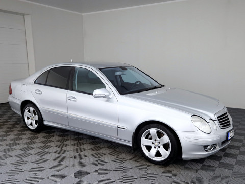Mercedes-Benz E 200 Avantgarde Facelift ATM 2.1 CDI 100kW