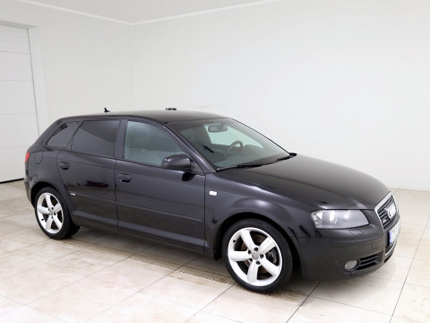 Audi A3 Sportback S-Line - Photo