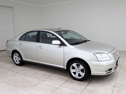 Toyota Avensis Linea Sol - Photo