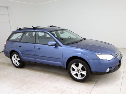 Subaru Outback Facelift 4x4 ATM - Photo