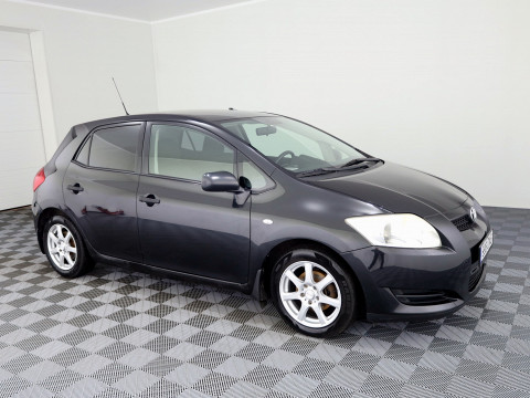 Toyota Auris Linea Sol 1.4 D-4D 66kW