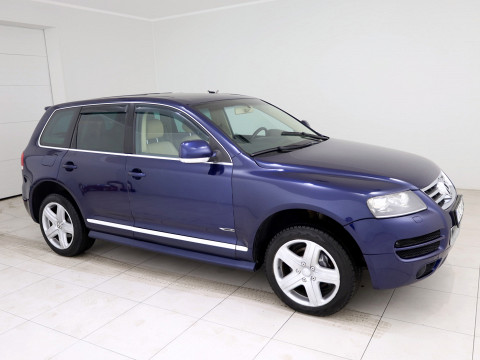 Volkswagen Touareg R-Line ATM - Photo