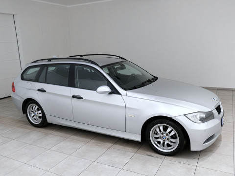 BMW 320 Touring Business ATM - Photo
