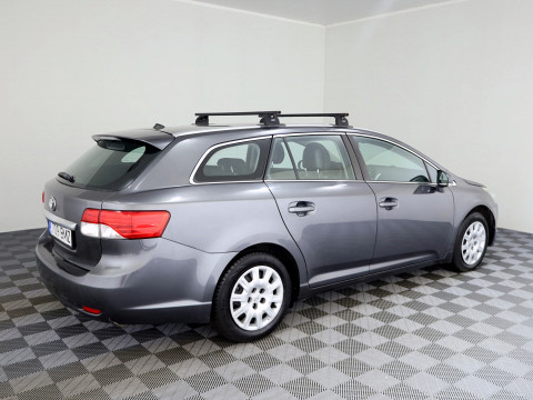 Toyota Avensis Linea Sol Facelift ATM 1.8 108kW