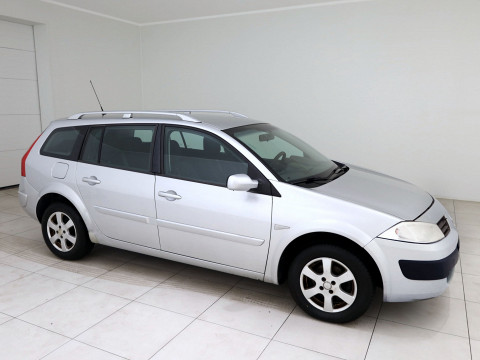 Renault Megane Grandtour Facelift - Photo