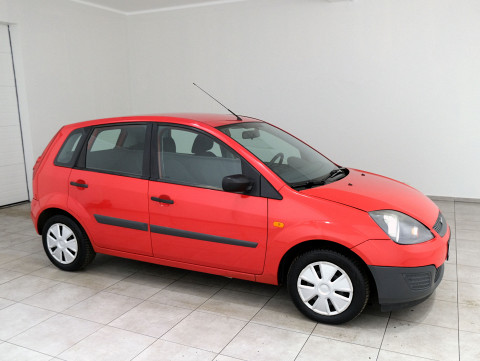 Ford Fiesta Facelift - Photo