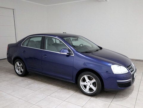 Volkswagen Jetta Comfortline - Photo