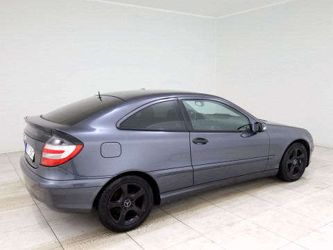 Mercedes-Benz C 200 Sportcoupe - Photo