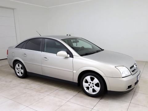 Opel Vectra Comfort - Photo