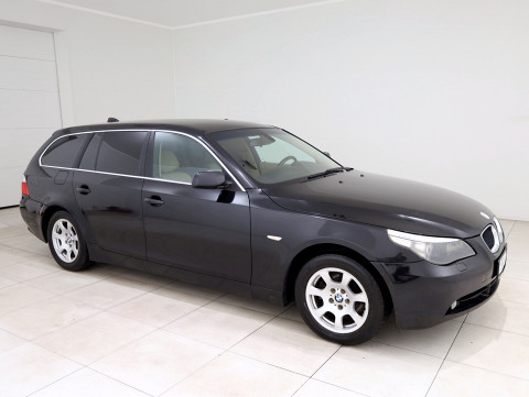 BMW 525 Touring Executive ATM - Photo