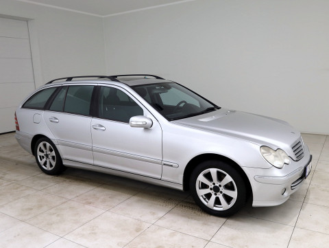 Mercedes-Benz C 270 Elegance Facelift - Photo