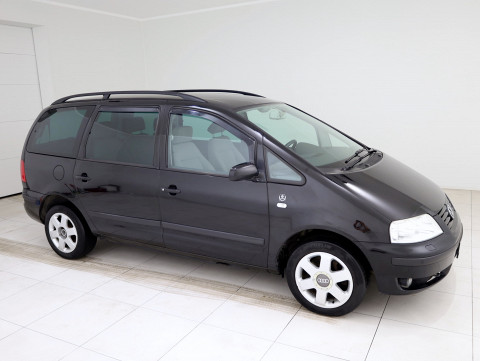 Volkswagen Sharan Comfortline ATM - Photo