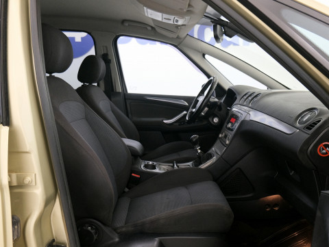 Ford S-MAX Comfort - Photo