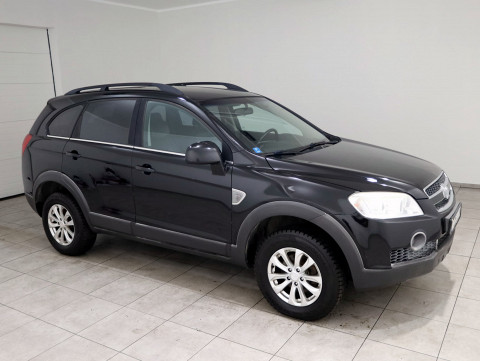 Chevrolet Captiva Luxury - Photo